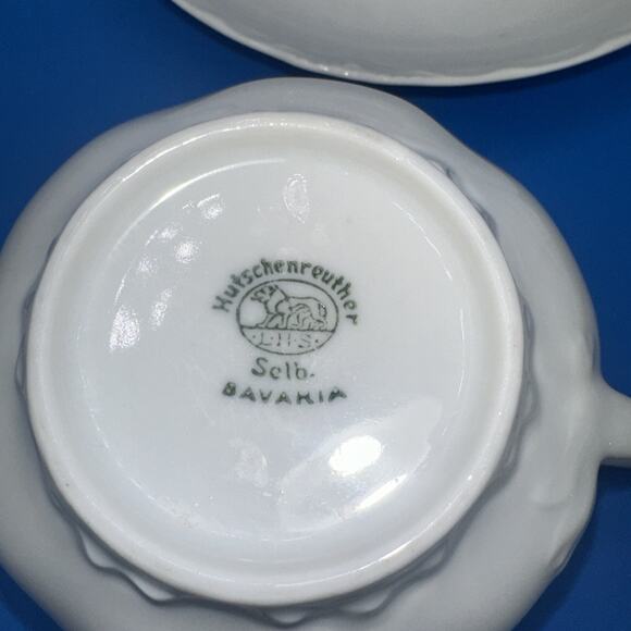 Hutschenreuther LHS Selb Bavaria Germany (2) Saucers And (2) Cups All White - Picture 4 of 6
